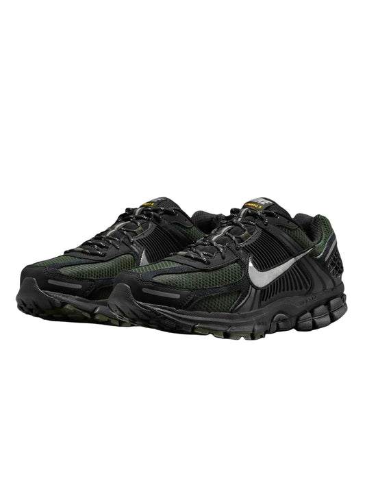 Nike - Zoom Vomero 5 Black Sequoia