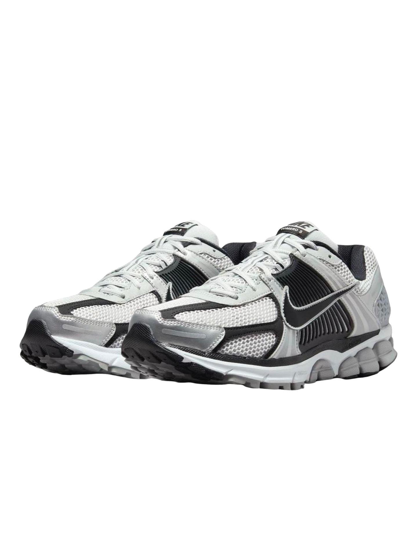 Nike - Zoom Vomero 5 Metallic Silver