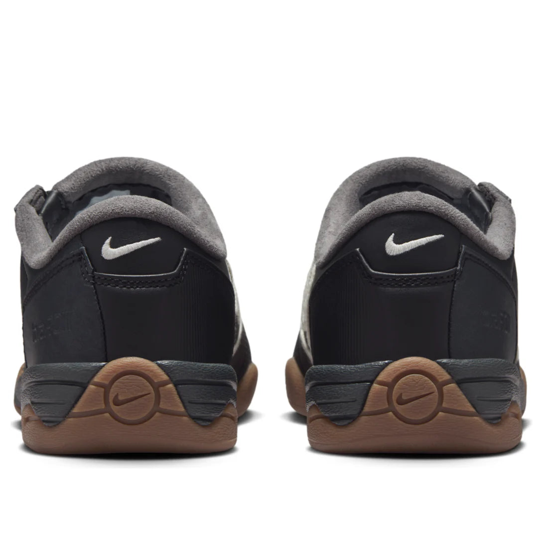 Nike - Total 90 W Black Gum
