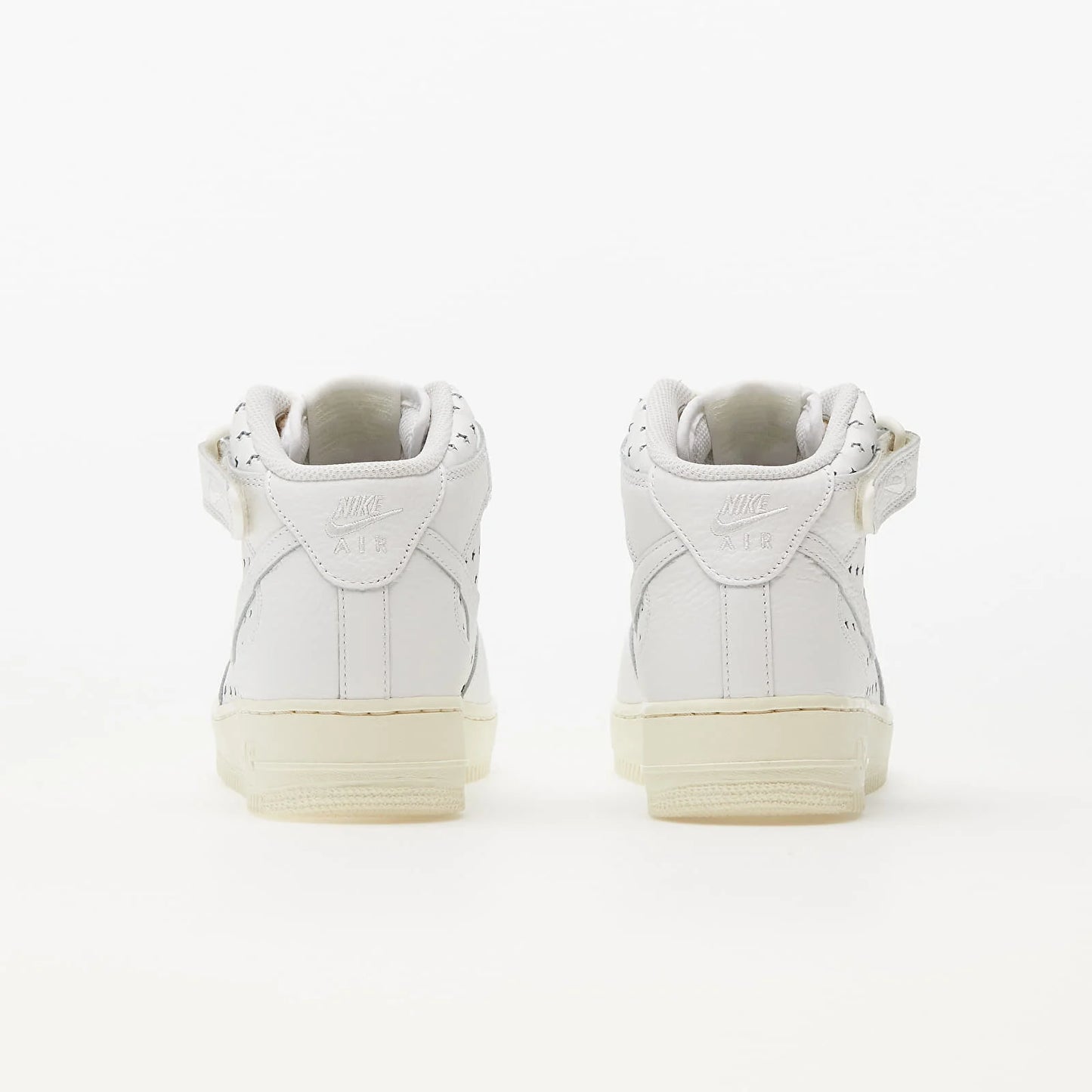 Nike - Air Force 1 Mid Cut Out Stars Summit White