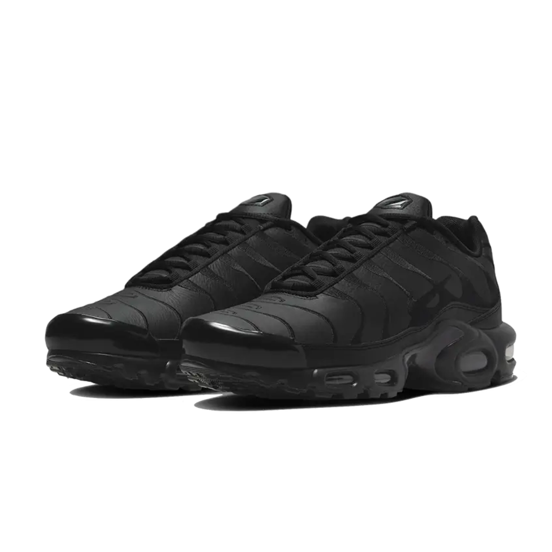 Nike - Air Max Plus Triple Black Leather