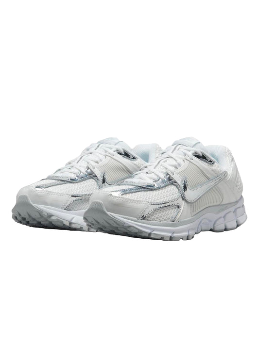 Nike - Zoom Vomero 5 Chrome Toe