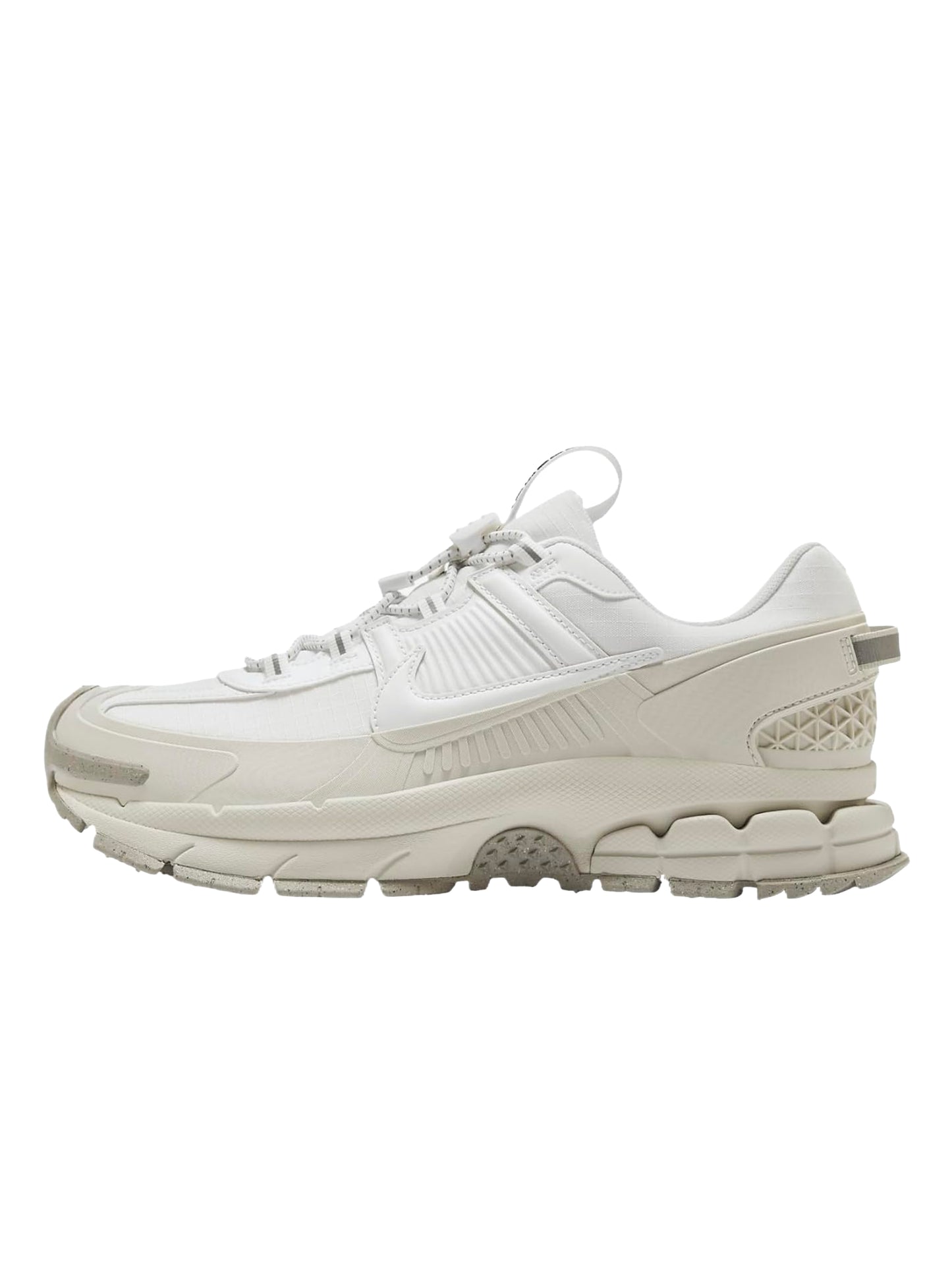 Nike - Zoom Vomero Roam Summit White